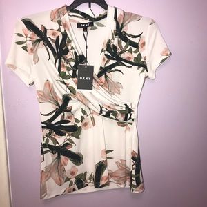 DKNY shirt in small